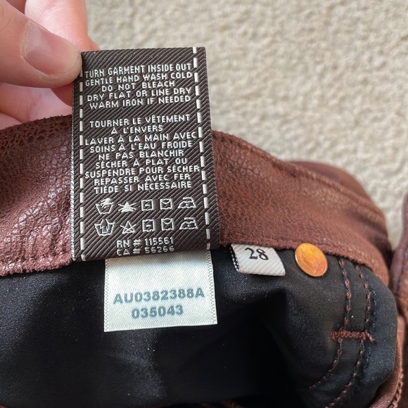 7 For All Mankind crackled faux leather pants - Picture 14 of 14